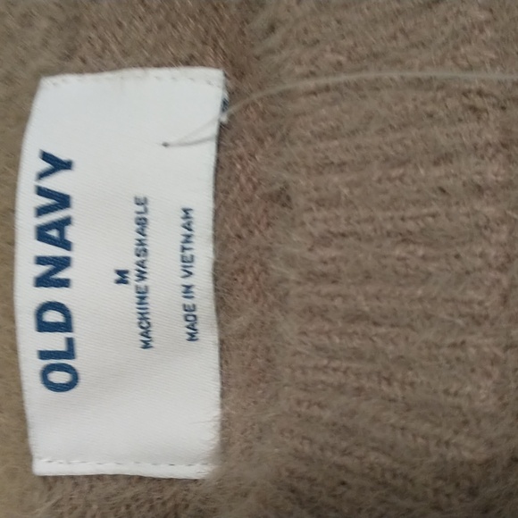 NWT Old Navy super soft sweater. Size M, Tan/light brown color. - Picture 4 of 6